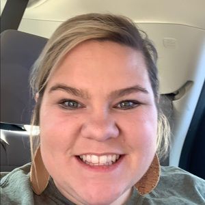 Meet your Posher, Kayton